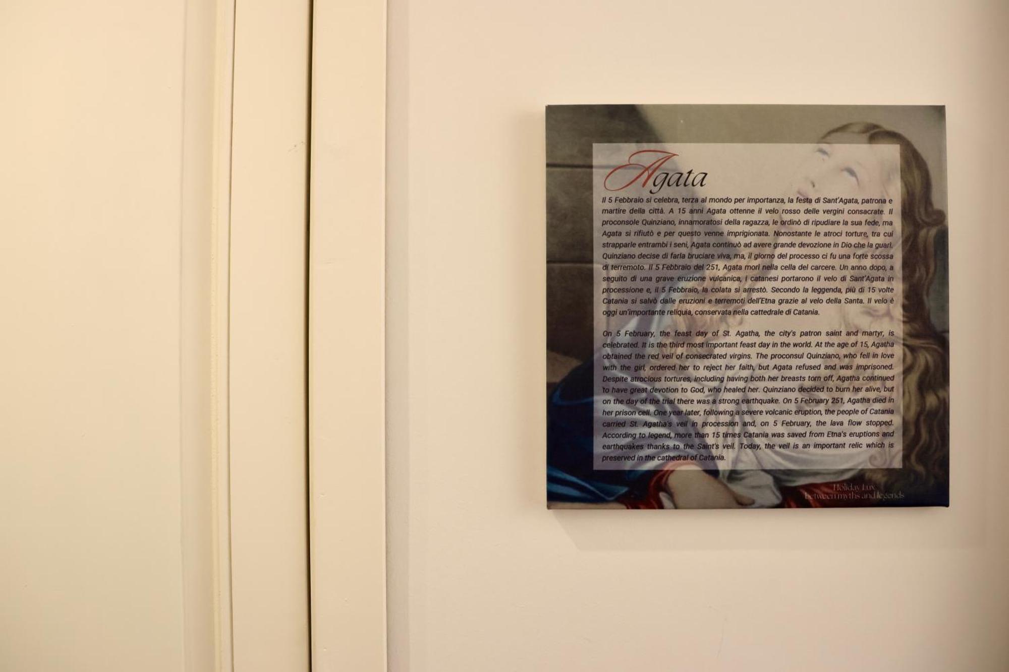 Holiday Lux Boutique Room Катания Номер фото