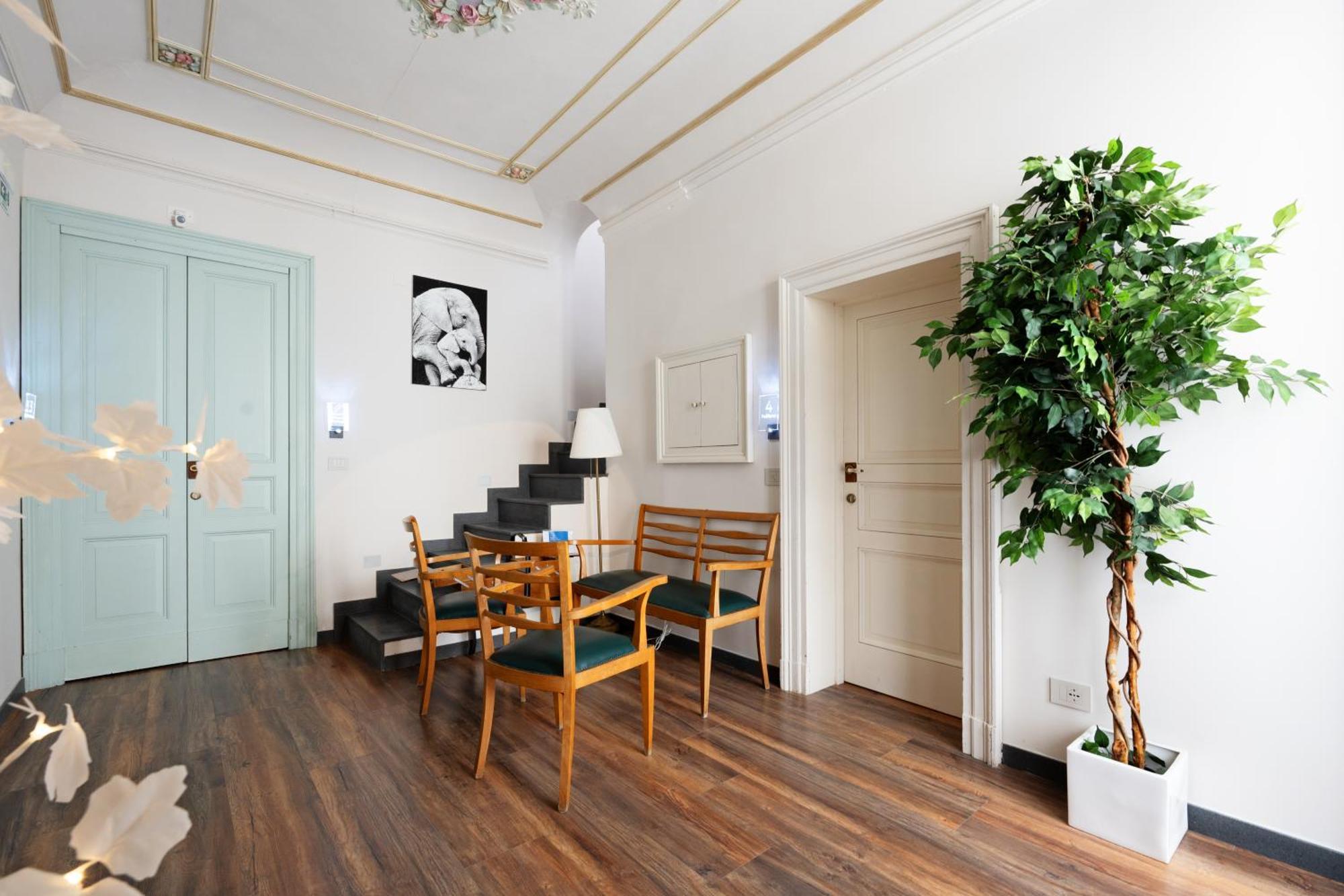 Holiday Lux Boutique Room Катания Экстерьер фото