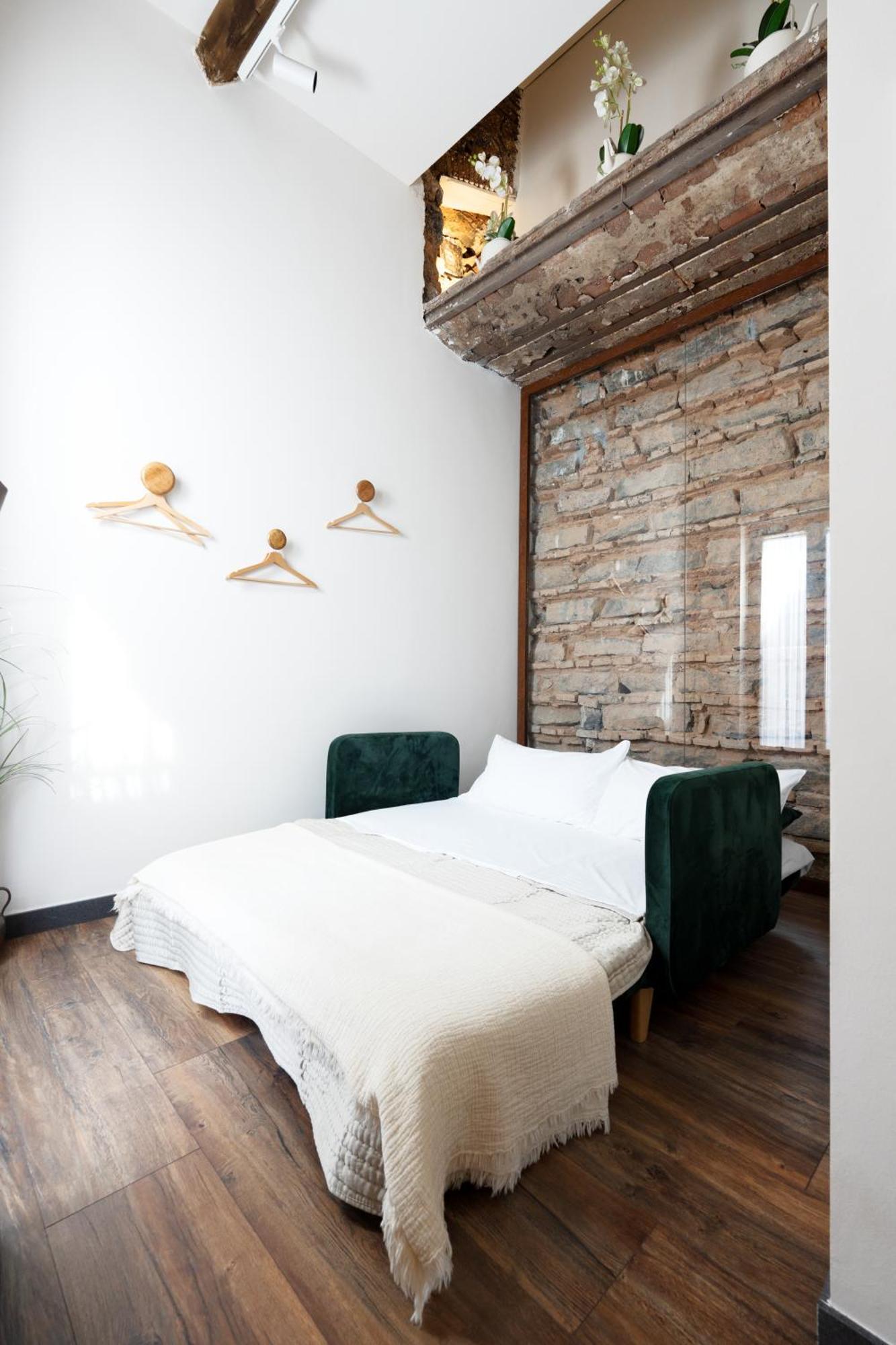 Holiday Lux Boutique Room Катания Экстерьер фото
